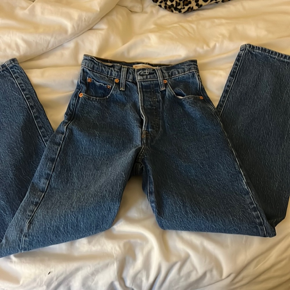 Levi jeans!!!!! Rib cage straight ankle!!